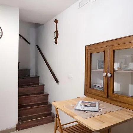 Hemingway's Shelter Semesterbostad *